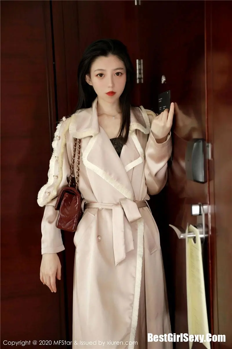 MFStar Vol.325 Yan Mo-爱秀网