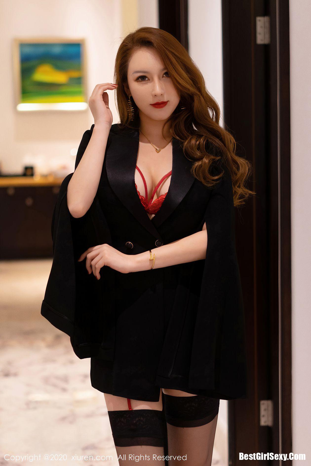 XiuRen秀人网 Vol.2472 Egg Younisi