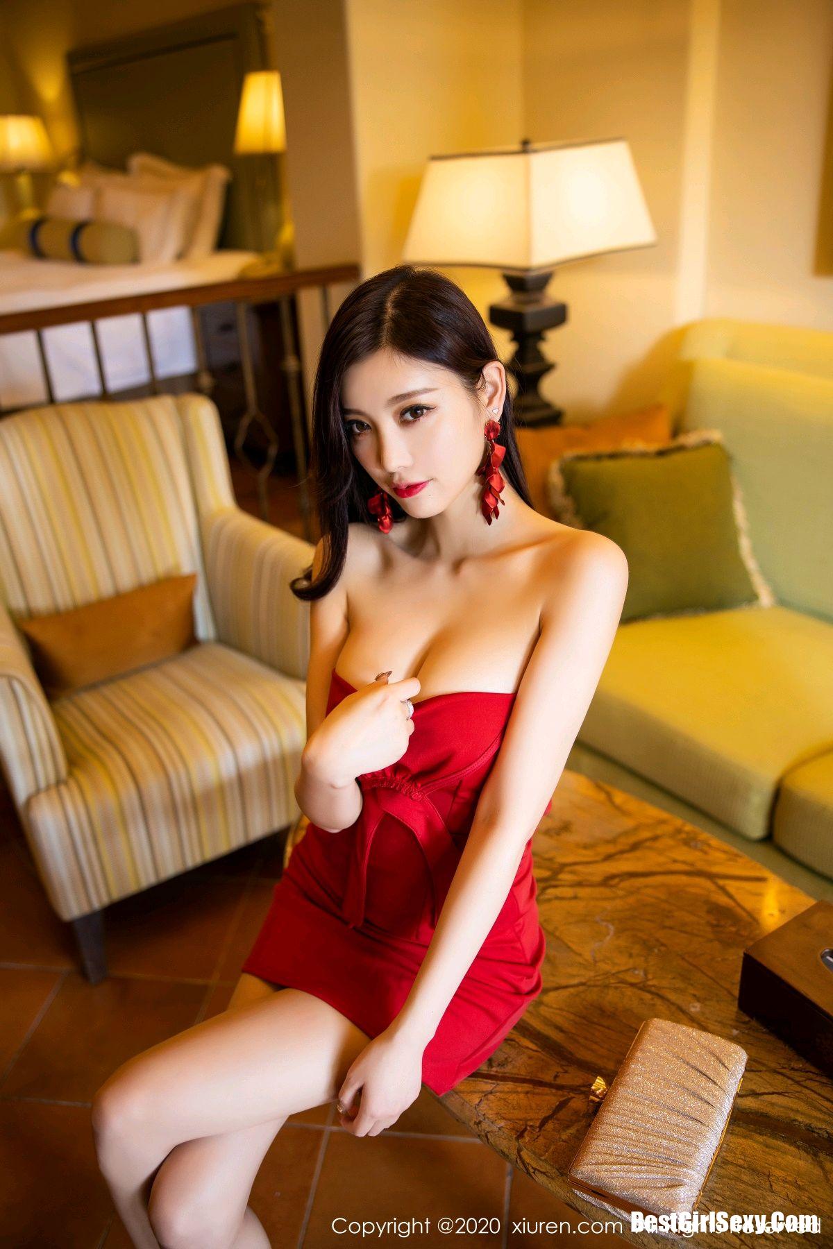 XiuRen Vol.2373 Yang Chen Chen 51