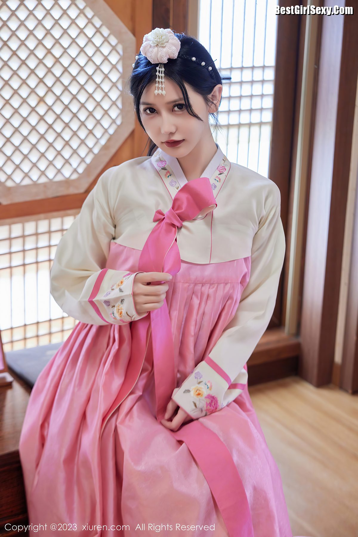 XiuRen秀人网 No 7564 Yi Tian Tian 0006 7529176674.jpg