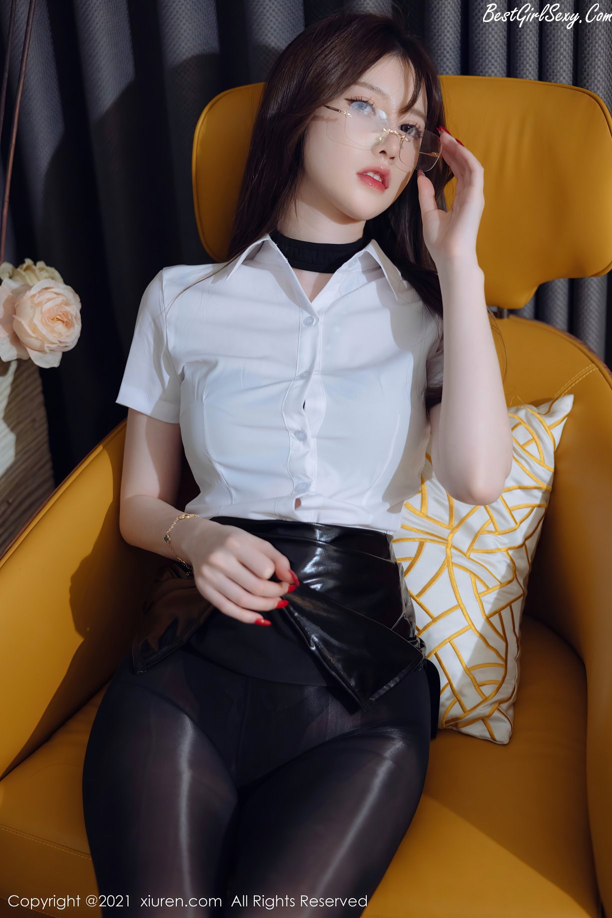 XiuRen秀人网 No.4395 美桃酱 0010
