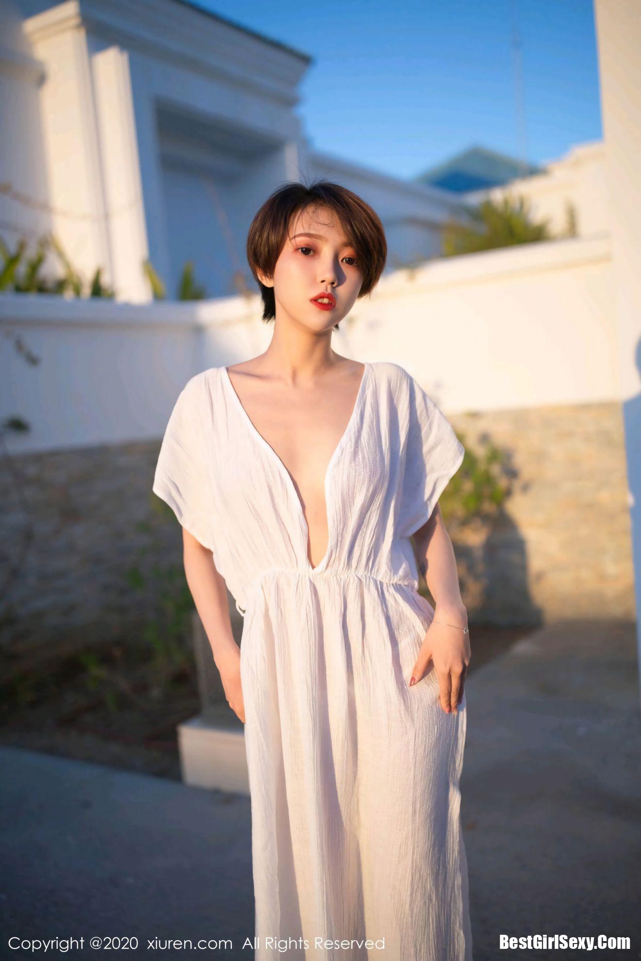 XiuRen秀人网 Vol.2405 Feng Mu Mu