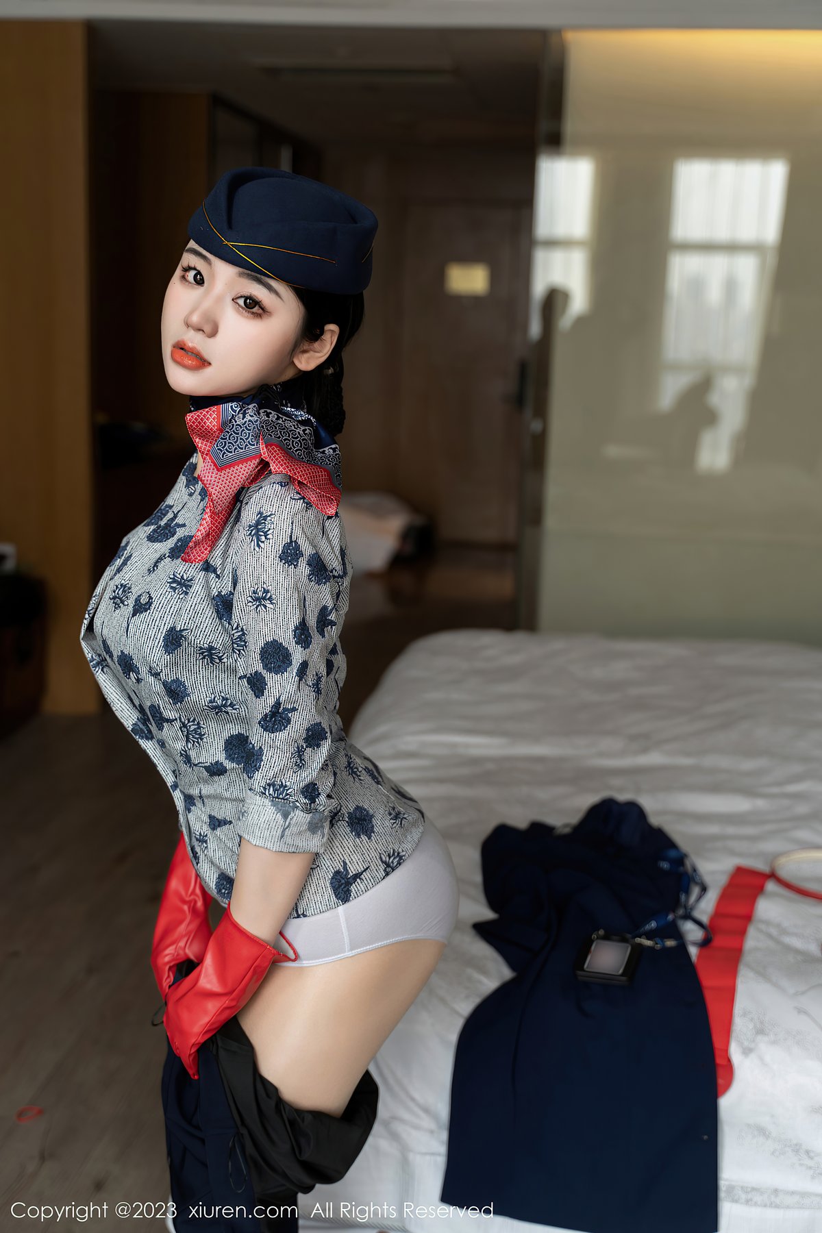 XiuRen秀人网 No 6790 Xi Xi Ai Chi Cao Mei 0021 8972933074.jpg