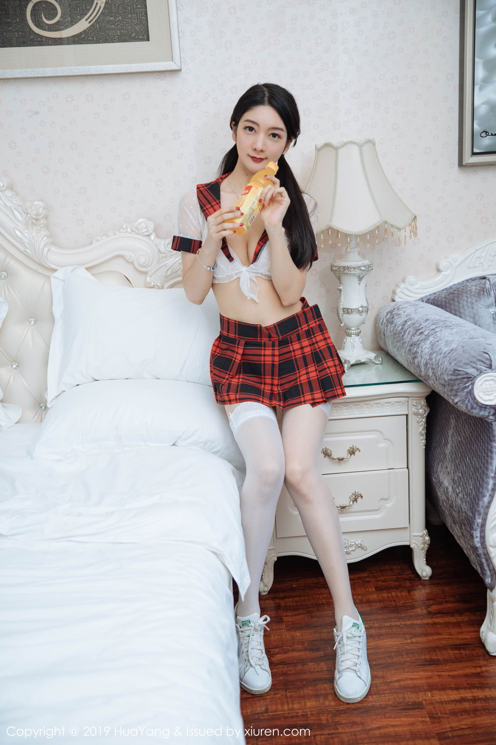 Huayang Vol.137 Di Yi 26