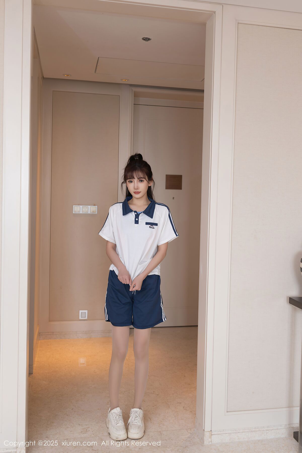 XiuRen秀人网 No 9979 陆萱萱 0023 5072828833.jpg