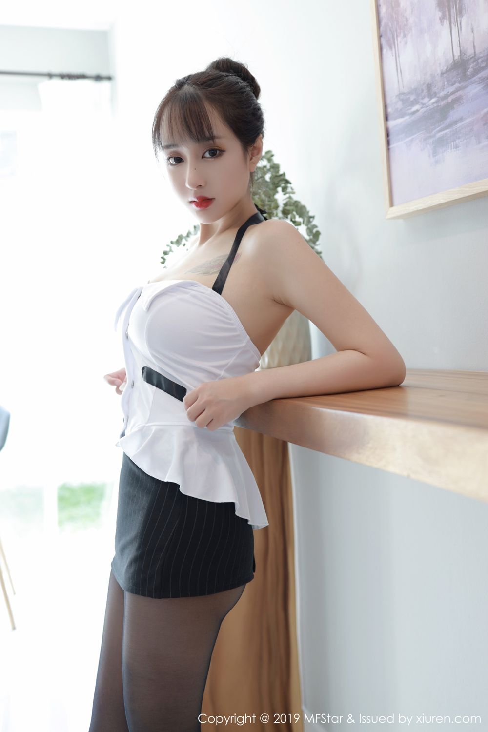 XiuRen Vol.238 Lin Zi Xin-爱秀网