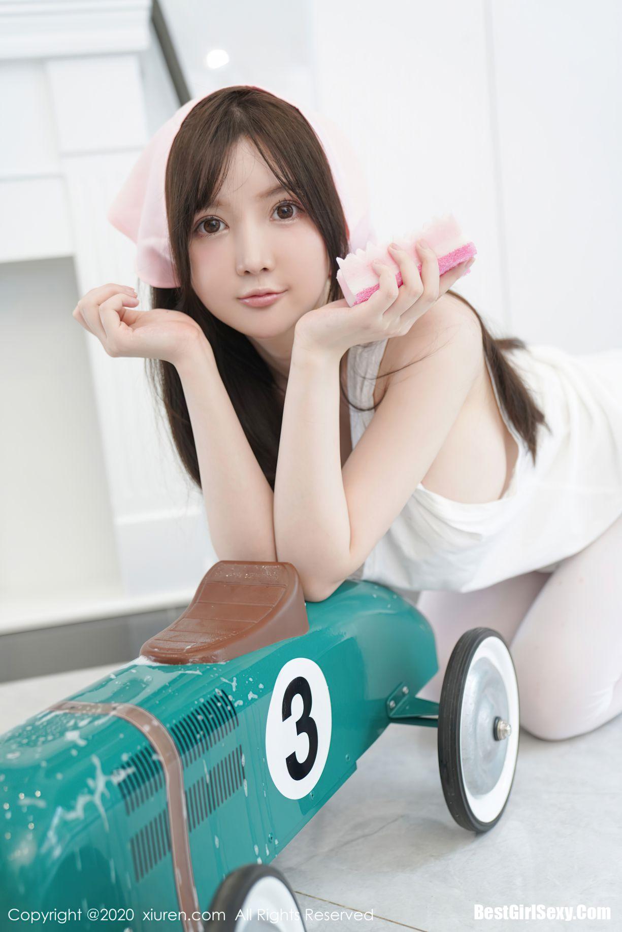 XiuRen秀人网 Vol.2557 Mini Da Meng Meng