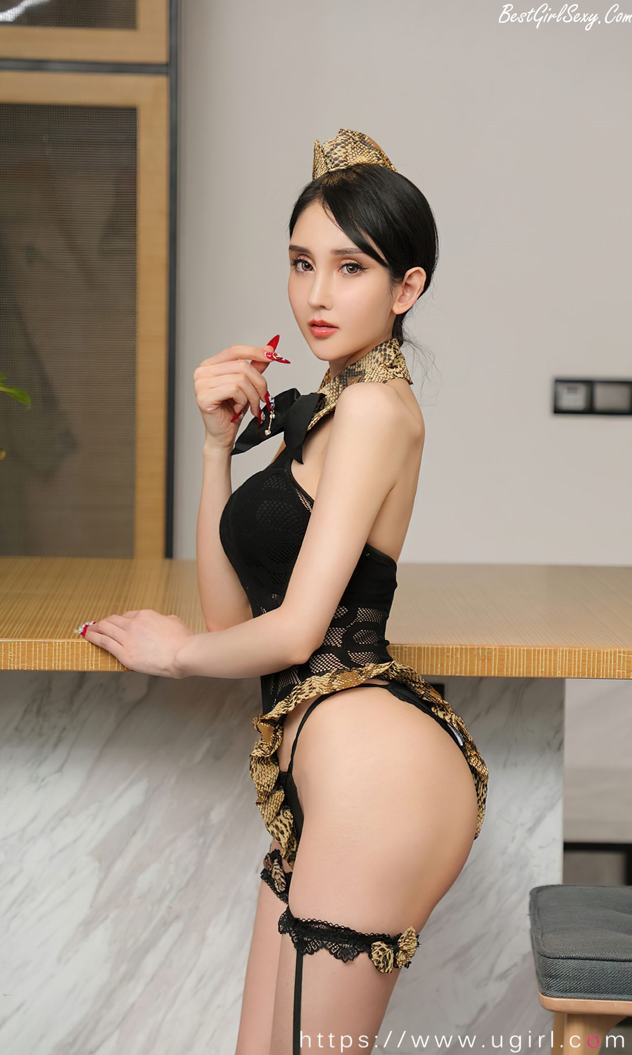 Ugirls App尤果圈 No.2257 阿依努尔瓦娅 0015