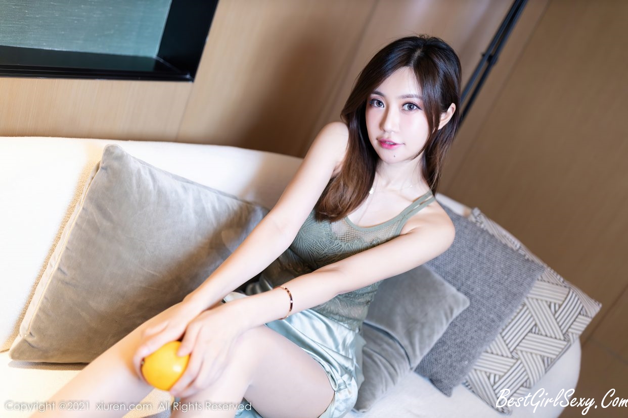 XiuRen秀人网 No.4353 绮里嘉ula 0024