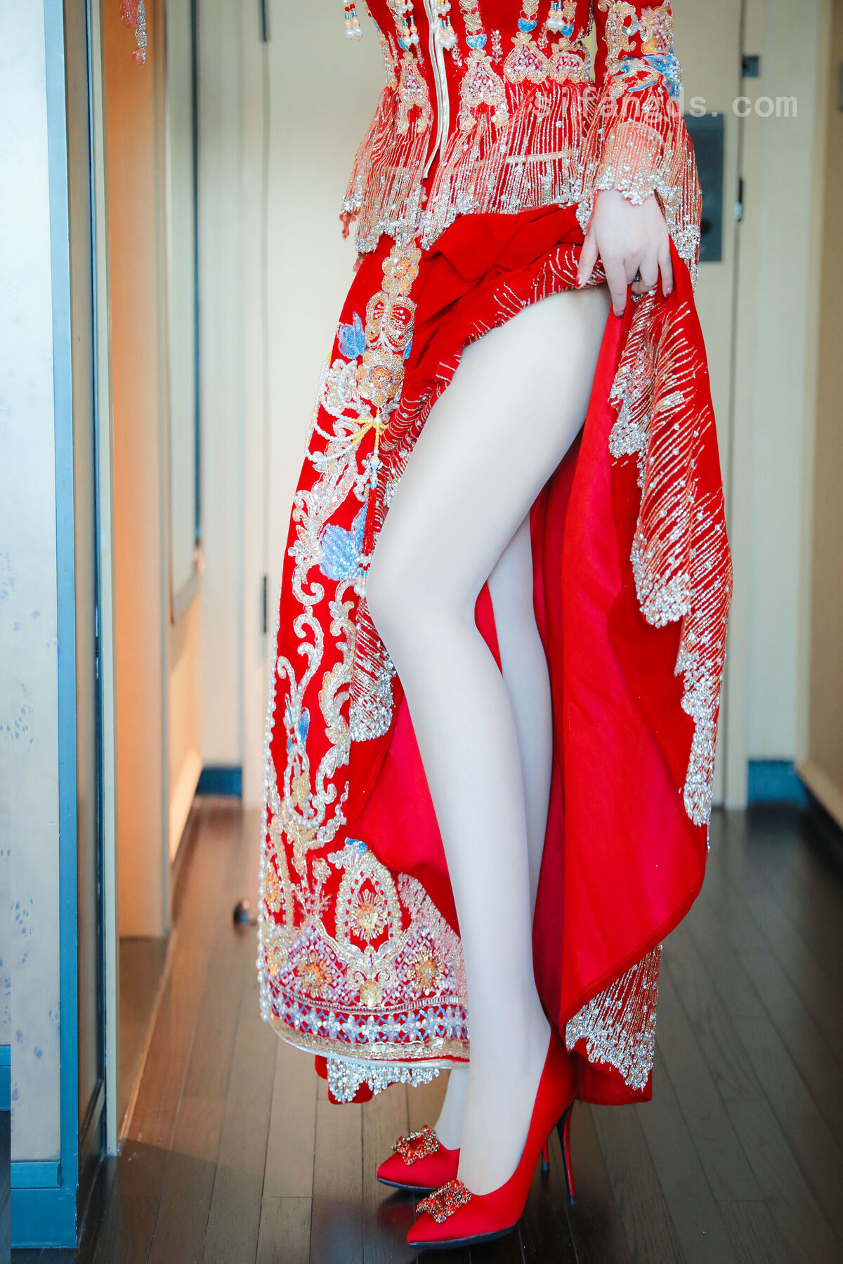 XR Uncensored Dan Dan Bao 蛋蛋宝 R18 秀人网模特 秀禾服 0001 4926329271.jpg