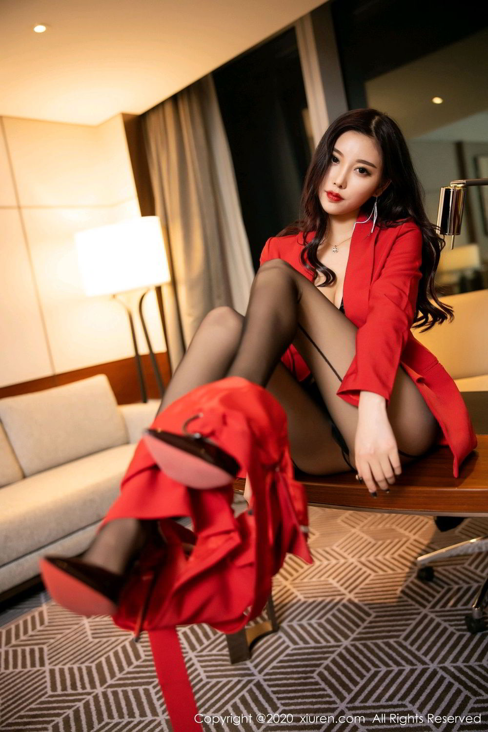XiuRen Vol.2122 Yang Chen Chen-爱秀网