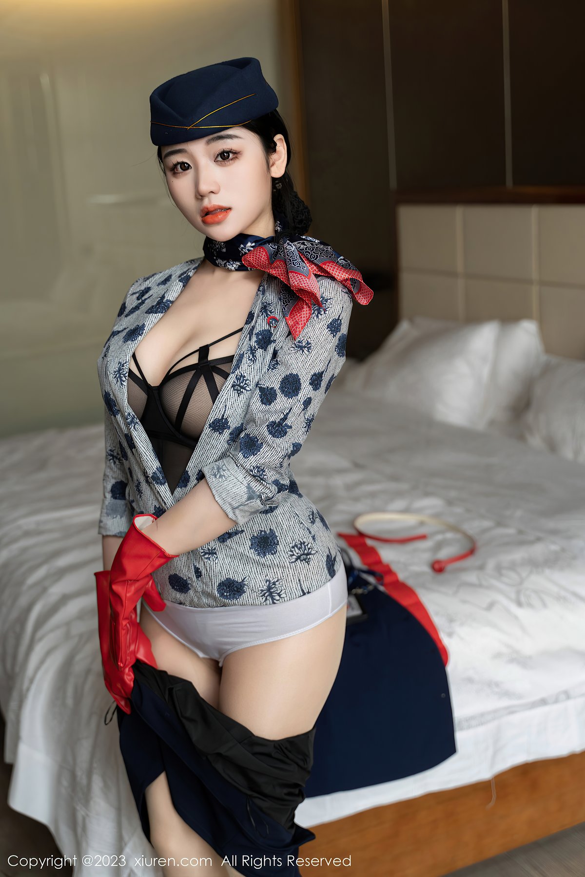 XiuRen秀人网 No 6790 Xi Xi Ai Chi Cao Mei 0023 8250747398.jpg