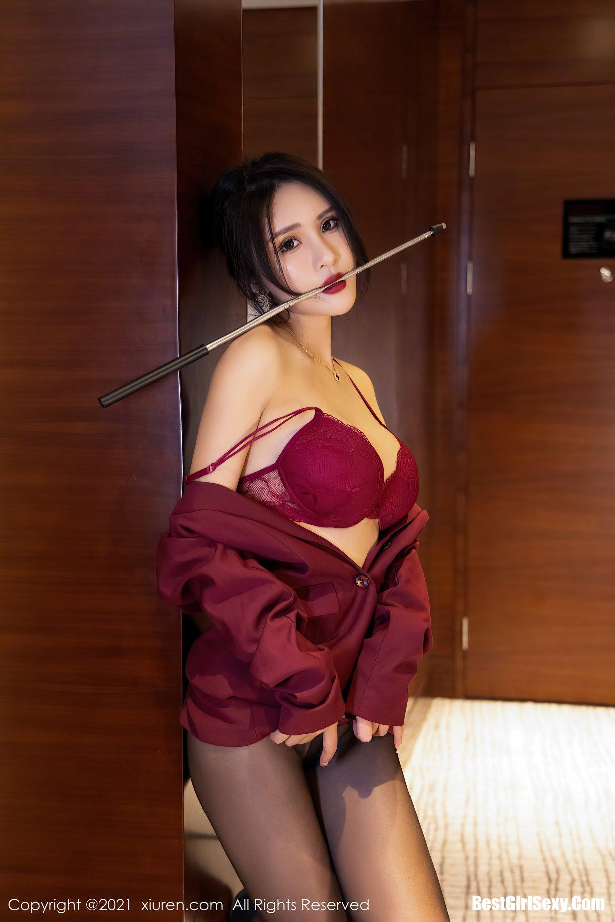 XiuRen秀人网 No.4038 Solo Yi Fei 30