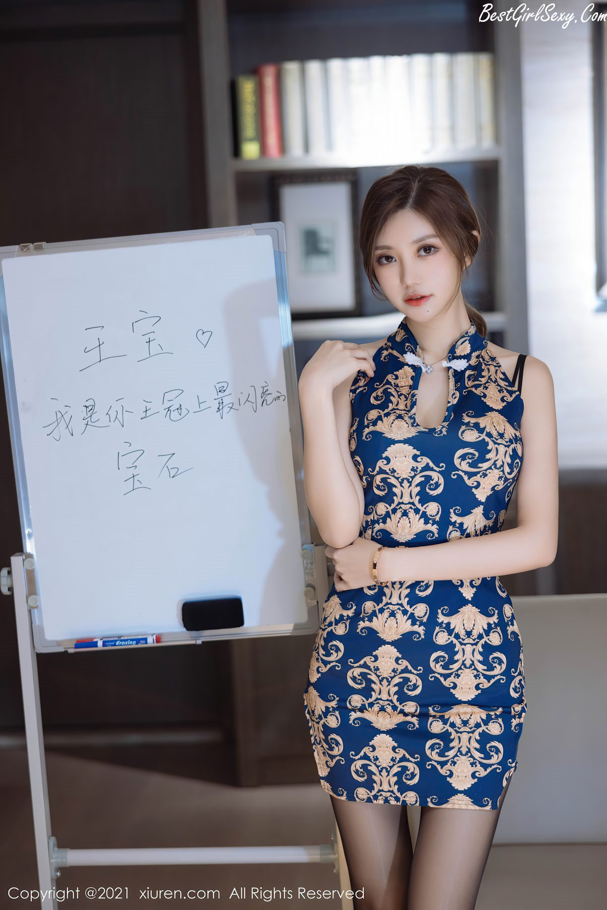 XiuRen秀人网 No.4415 绮里嘉ula 0046