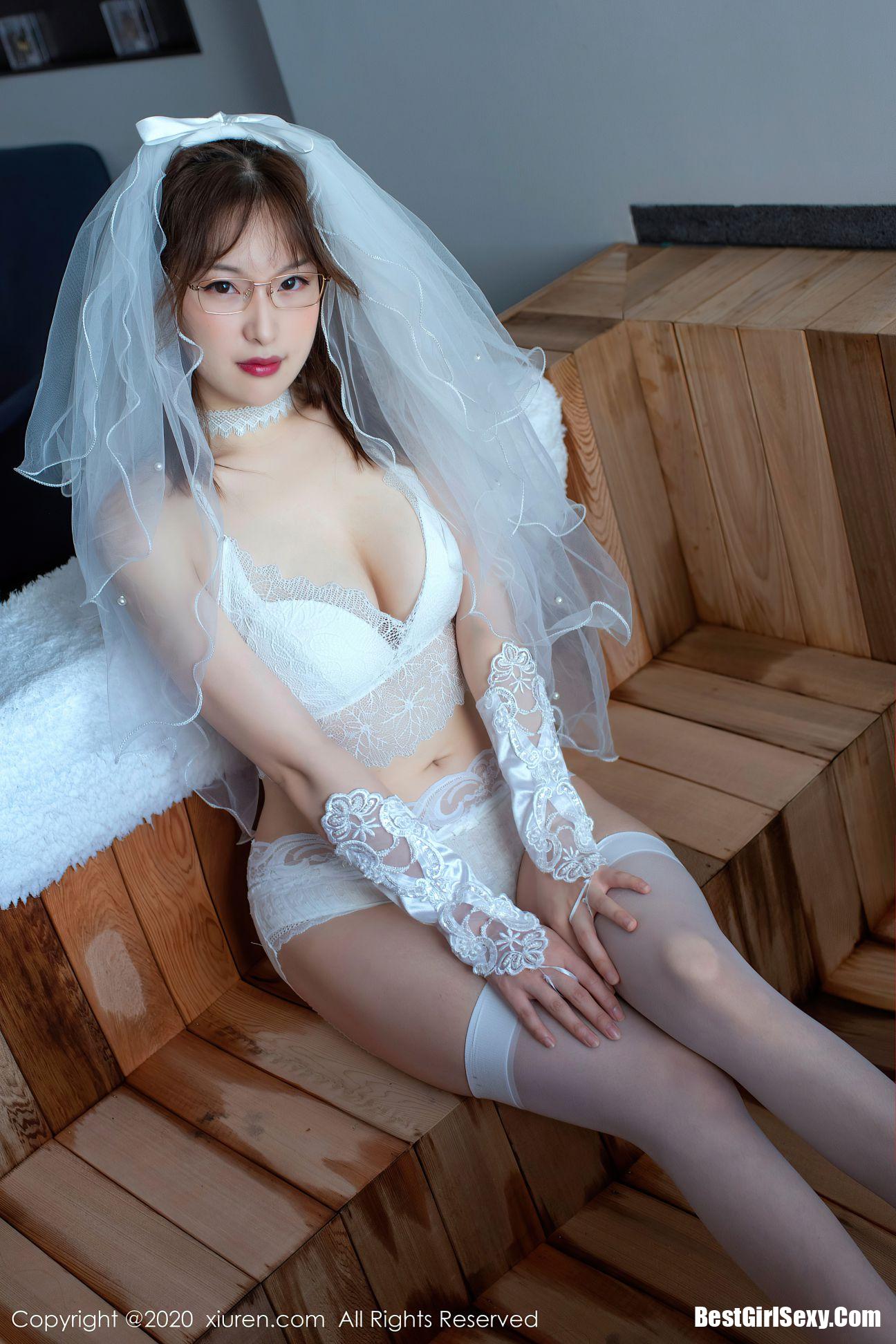 XiuRen秀人网 Vol.2359 Xiao Xuan Fancy