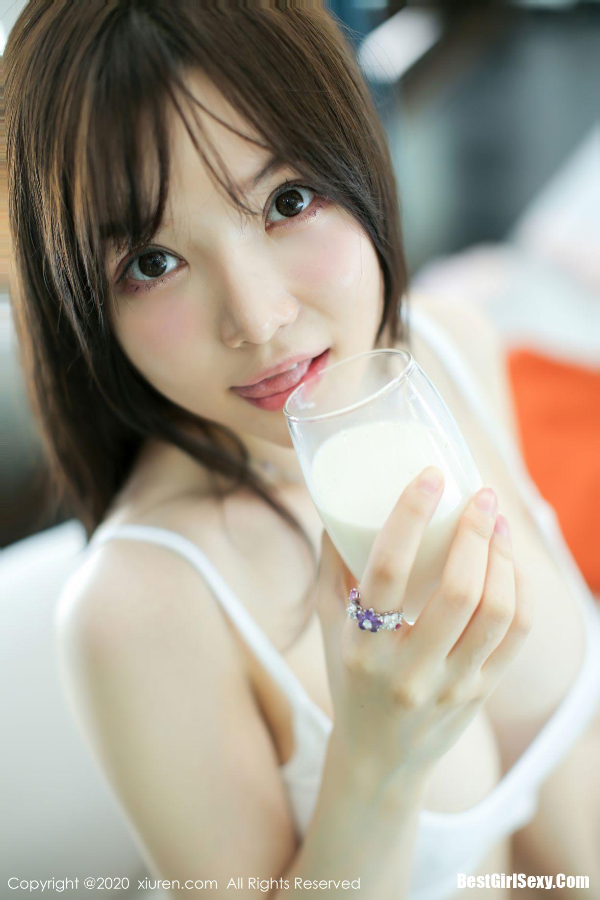 XiuRen秀人网 Vol.2565 Mini Da Meng Meng