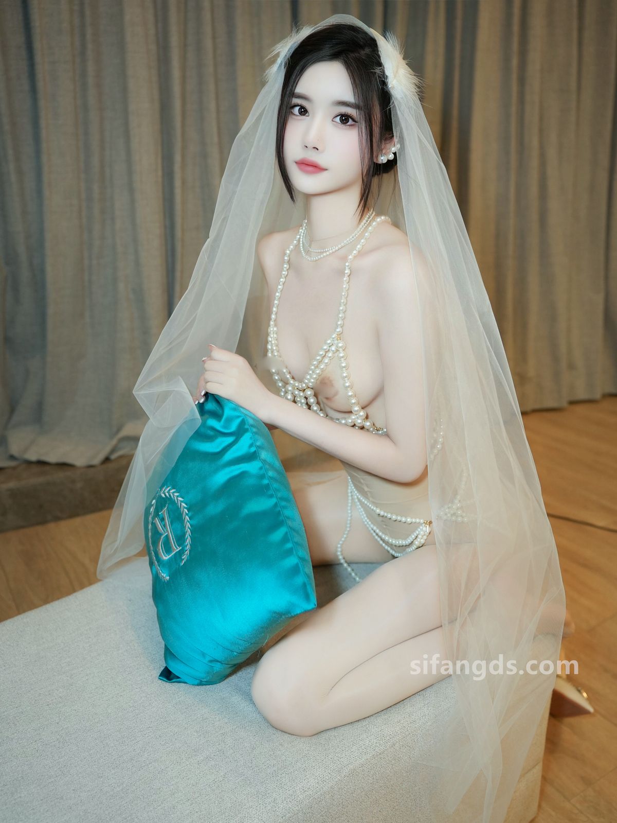 XR Uncensored Wan Su SuSu 晚苏susu R18 秀人网模特 洁白婚纱 0047 1307253459.jpg