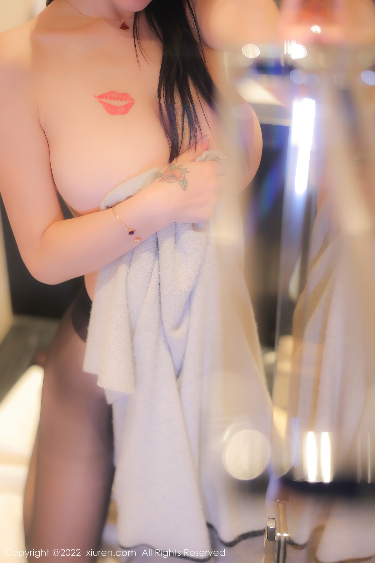 XiuRen秀人网 No 5426 美七Mia 0087 6703402876.jpg