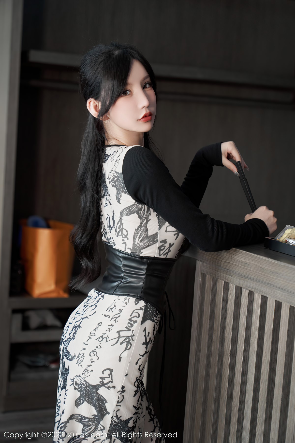 XiuRen秀人网 No 5623 Zhou Yu Xi Sally 0013 9612437085.jpg